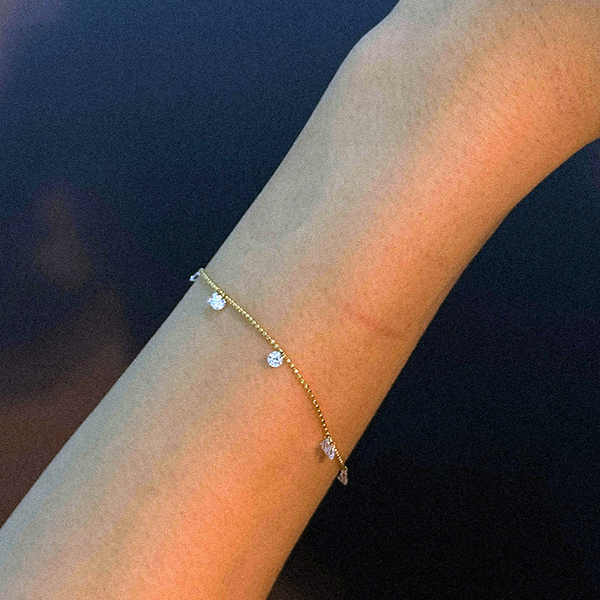 Sail Floating Diamond Bracelet